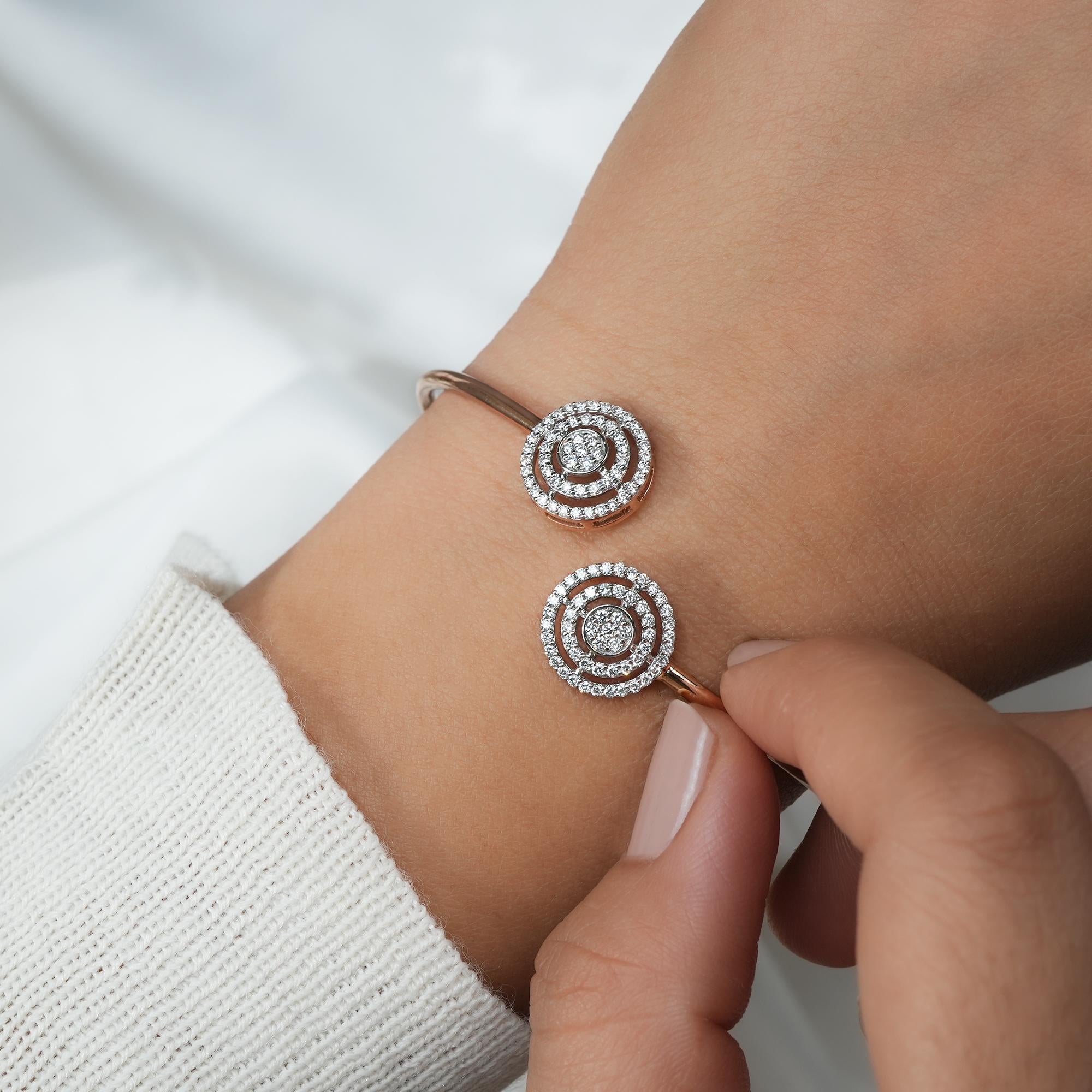 Zendaya Round Halo Diamond Bangle in Rose Gold