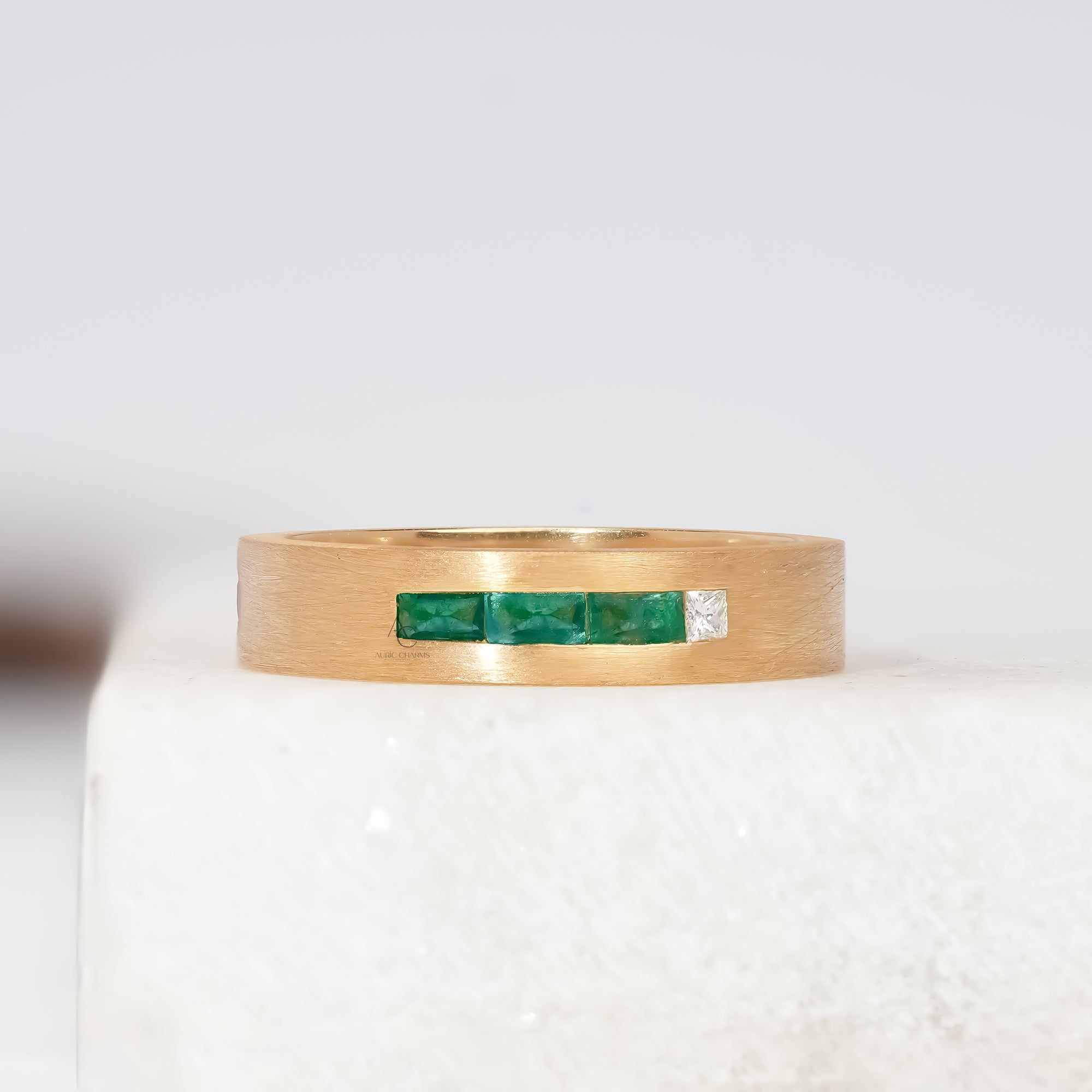 Auric Charms Signature Natural Diamond Engagement Ring