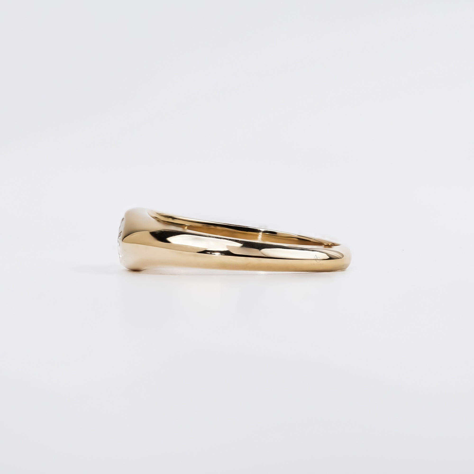 Seraphine Pear Signet Solitaire Ring