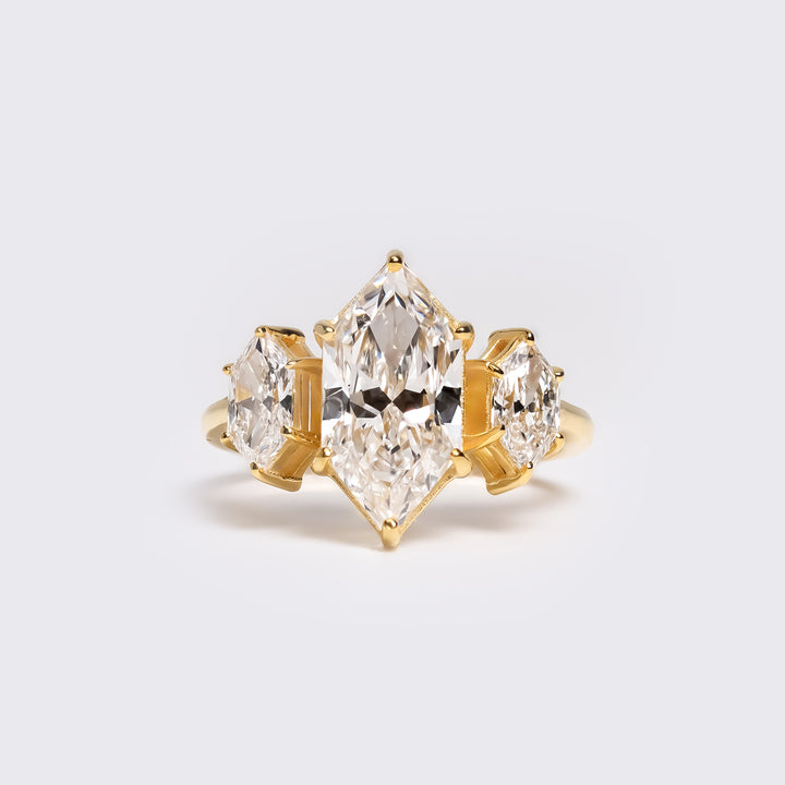 Dutch Marquise Nature Leaf Diamond Ring