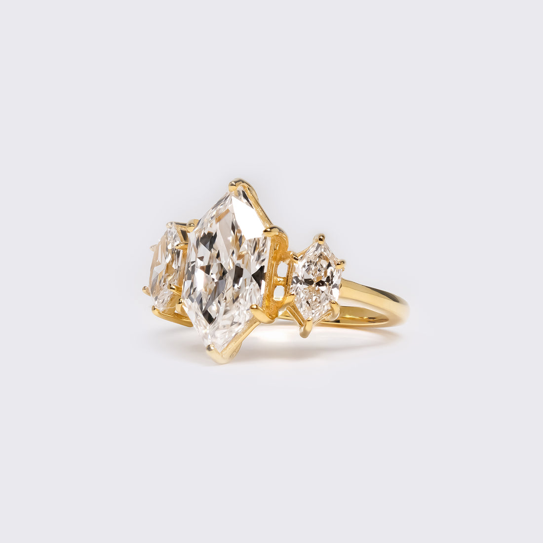 Dutch Marquise Nature Leaf Diamond Ring