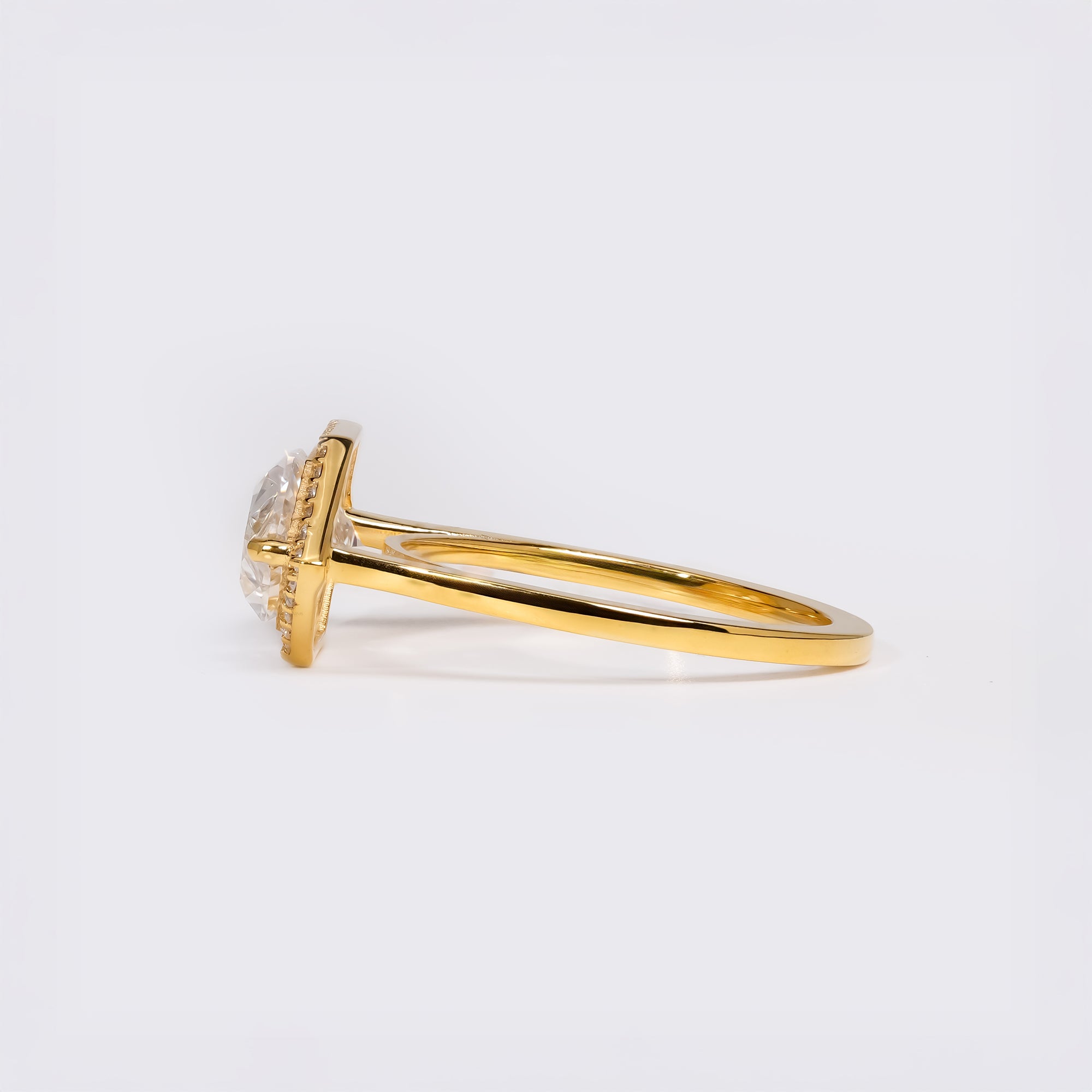 Dutch Marquise East-West Ring