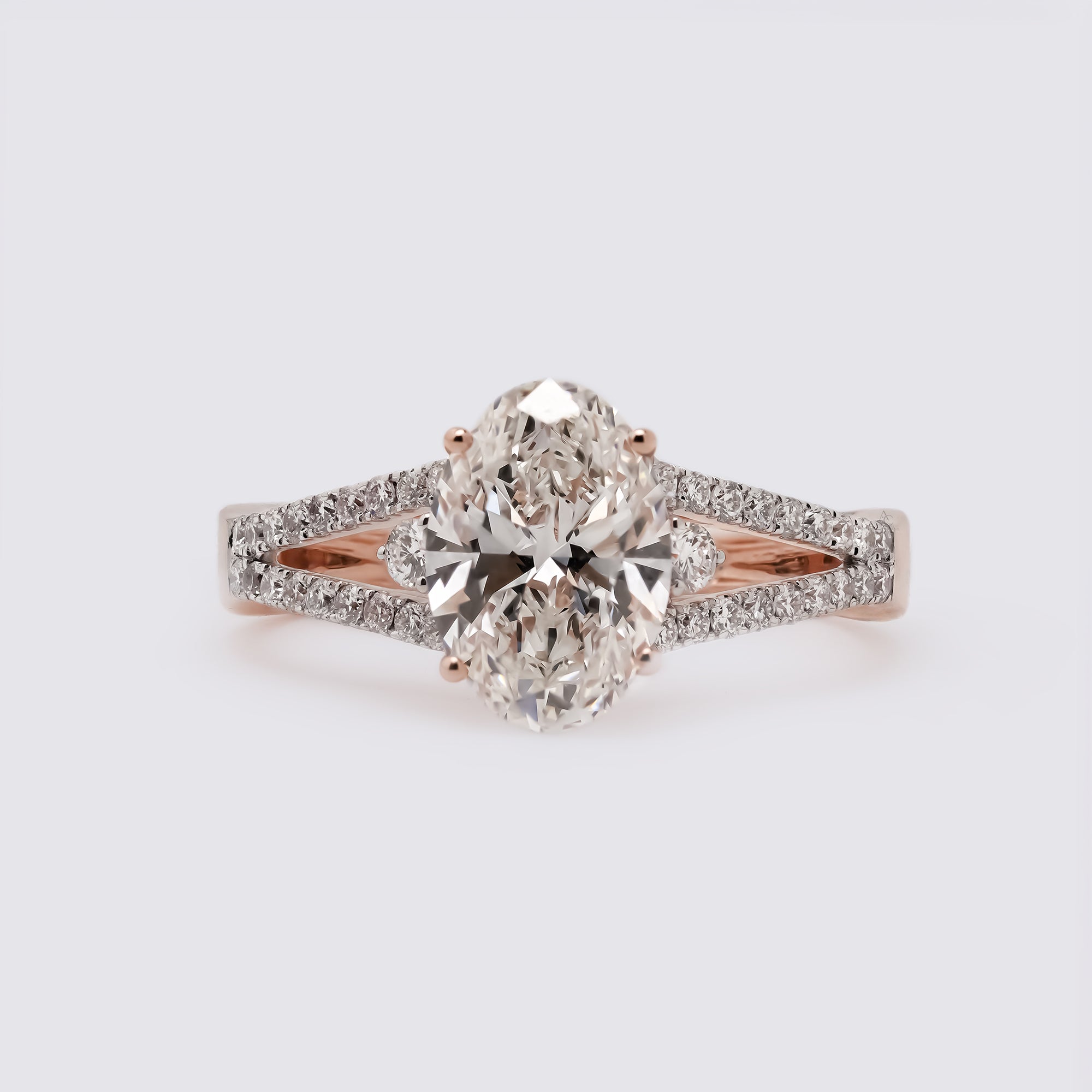 Oval Split Shank Mid-Century Ring