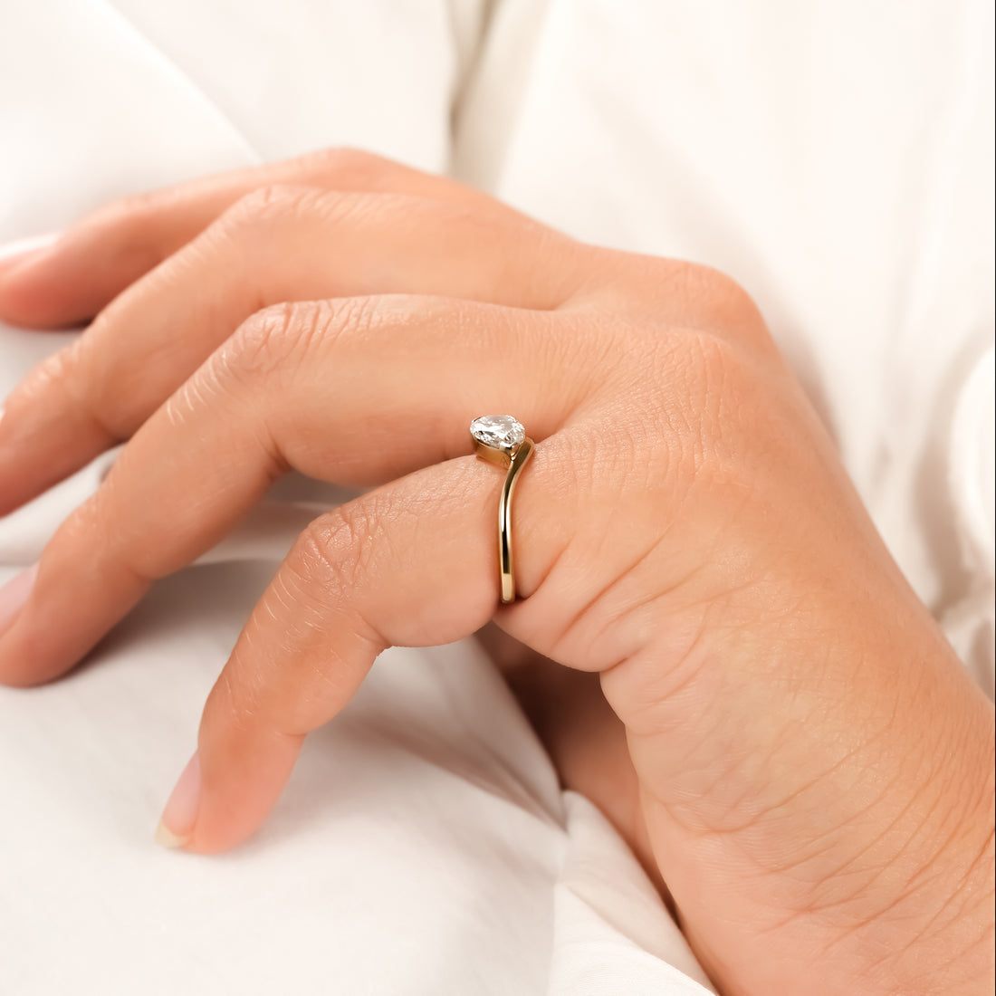 Nadia Pear Curved Solitaire Ring