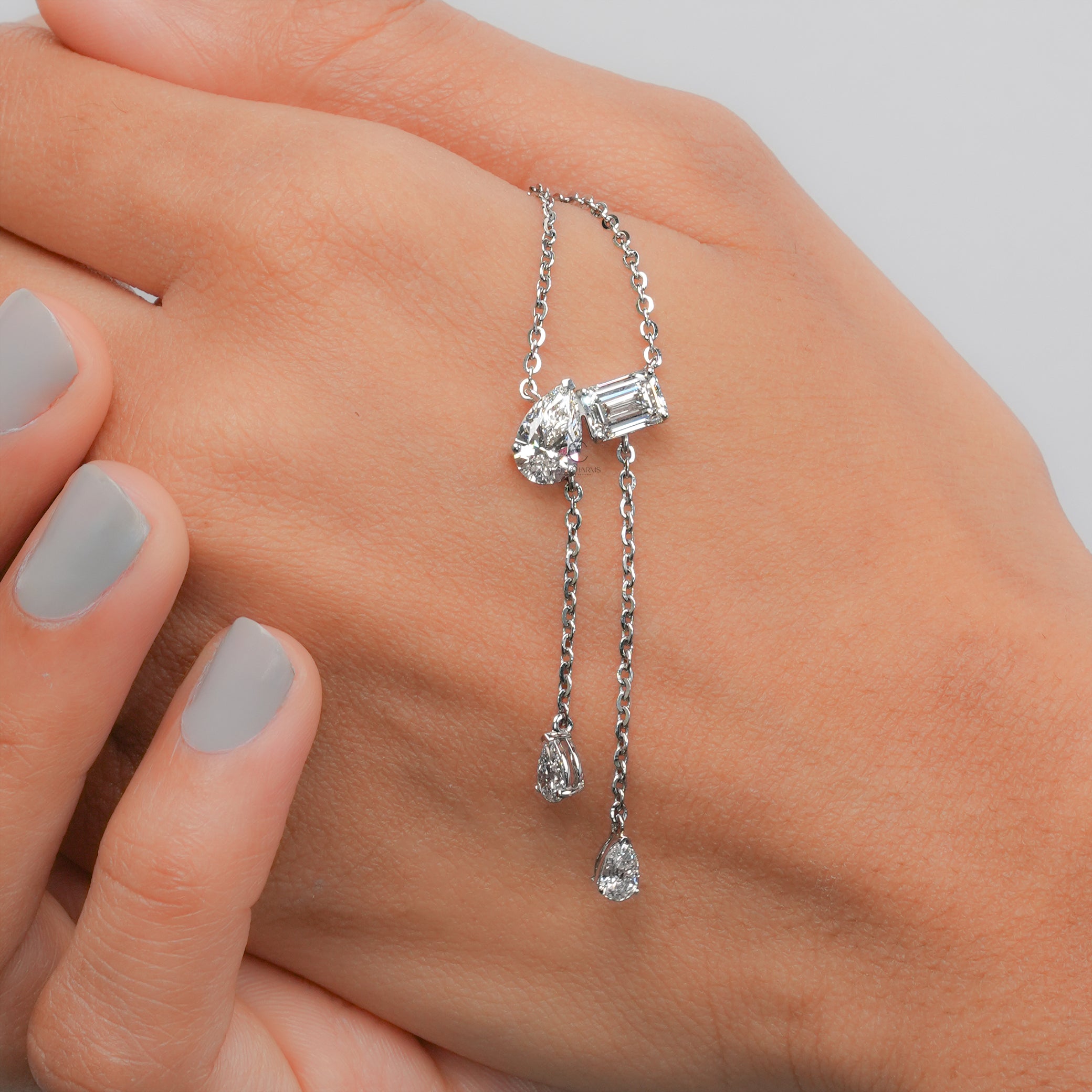 2.00 Ct Toi et Moi Emerald Pear Lariat Necklace
