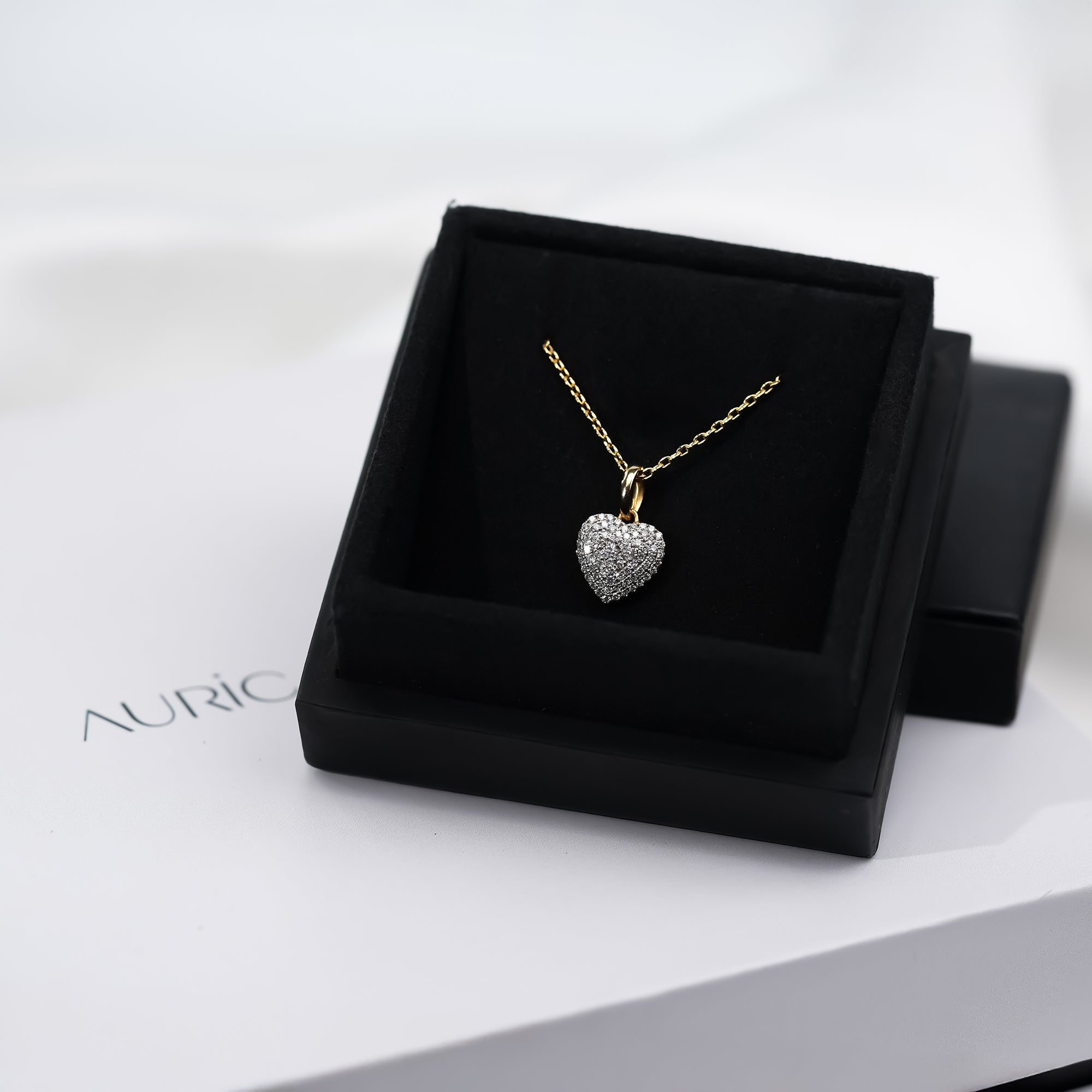 Pavé Heart Diamond Pendant