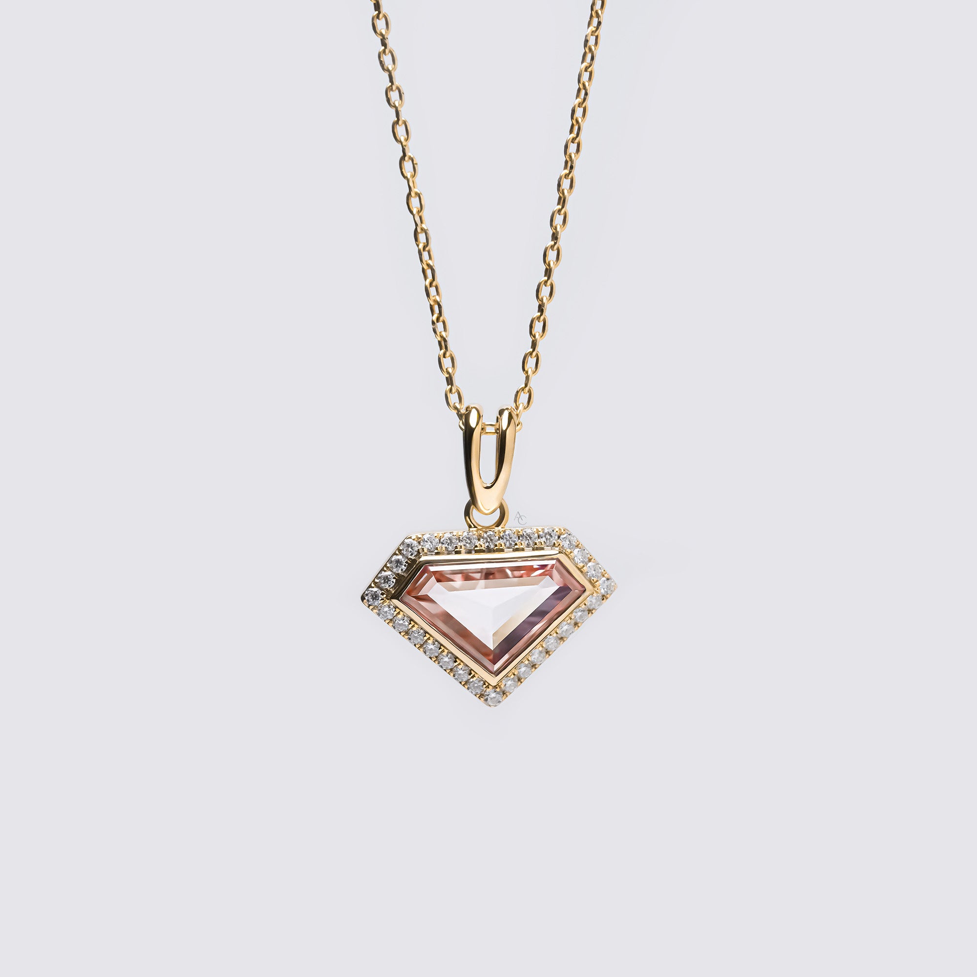 2.5 Ct Pink Shield Diamond Necklace