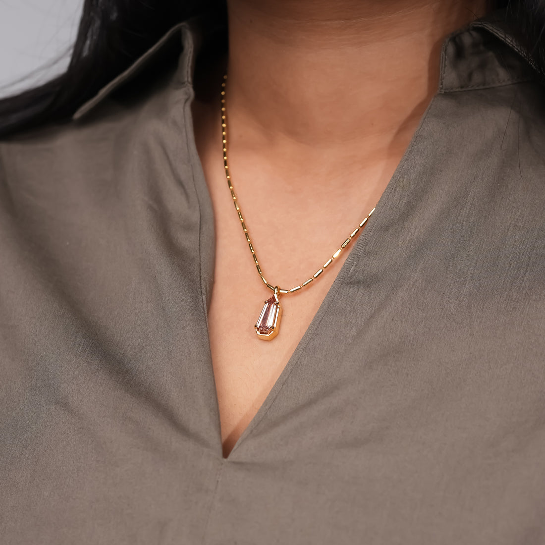 2.50 Ct Champagne Geometric Diamond Pendant