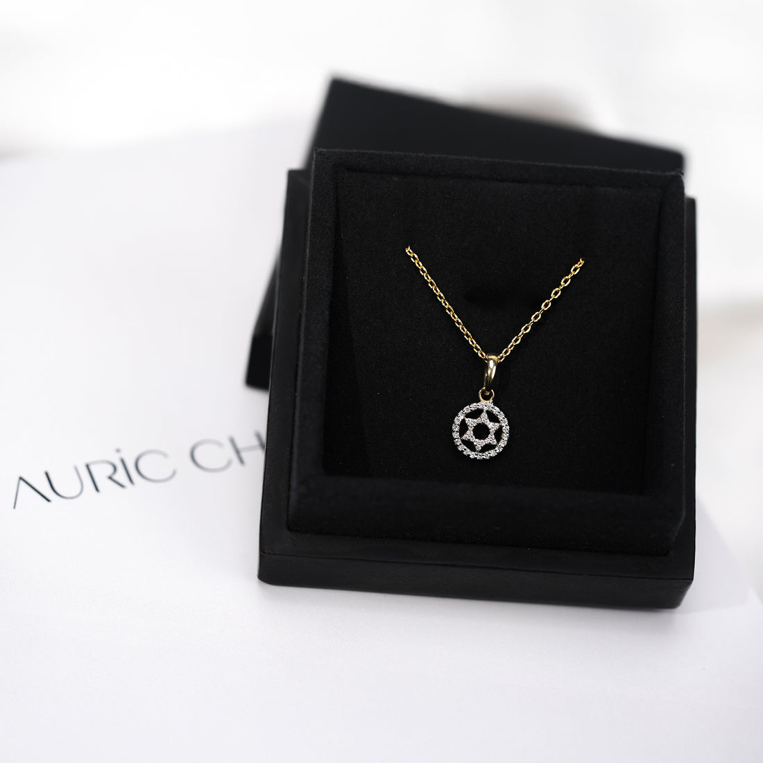 Pavé Star Diamond Pendant