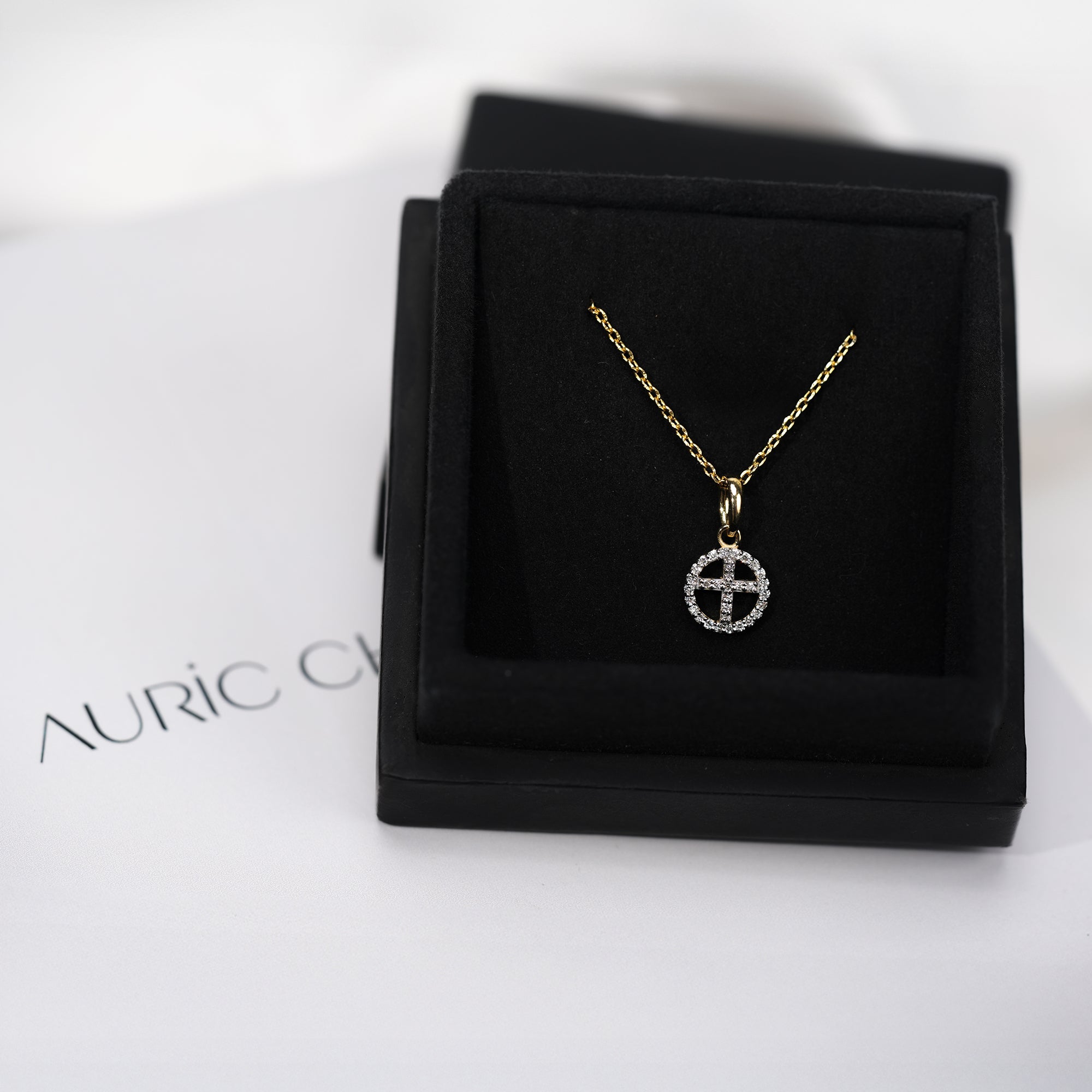 Pavé Cross Diamond Pendant