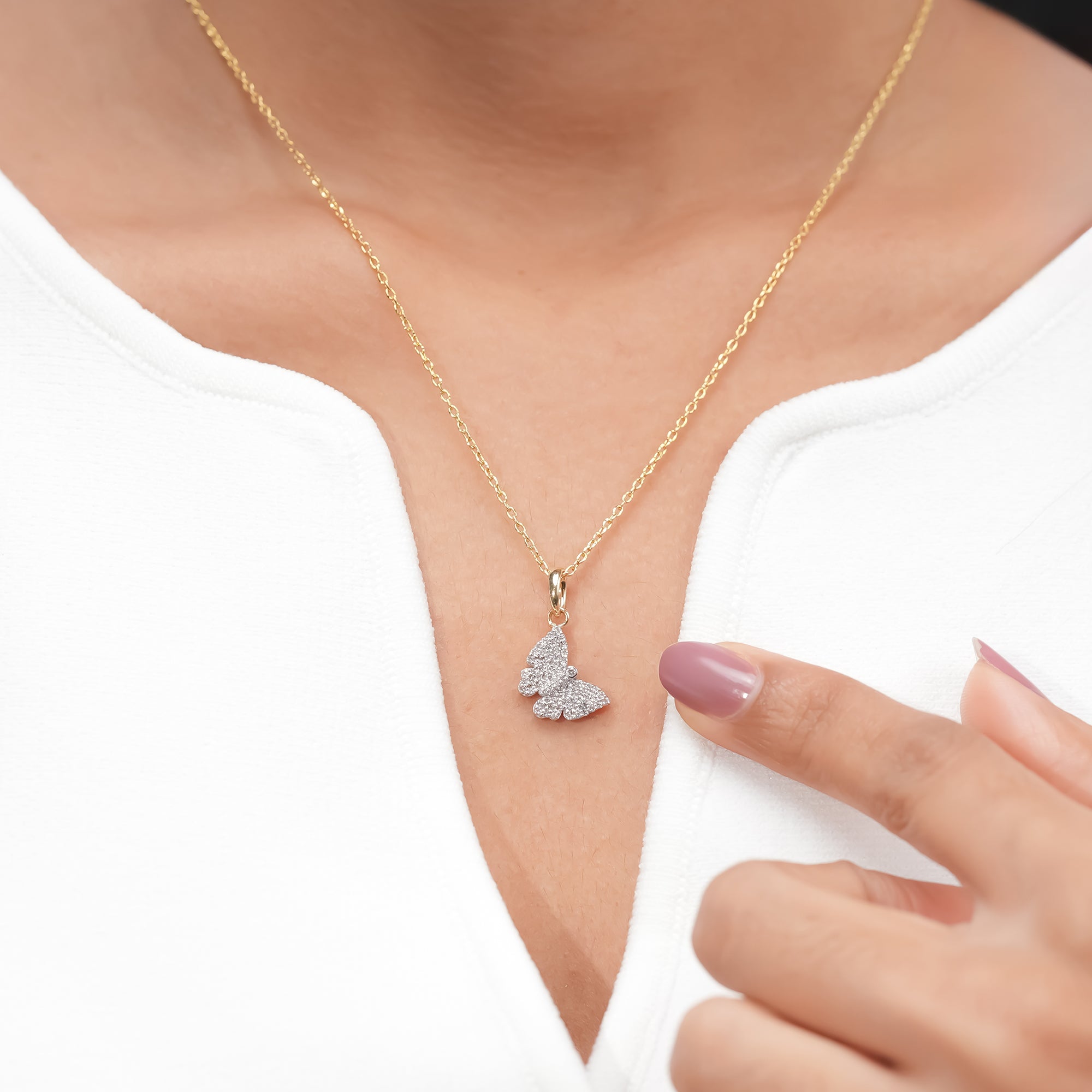 Pavé Butterfly Diamond Pendant