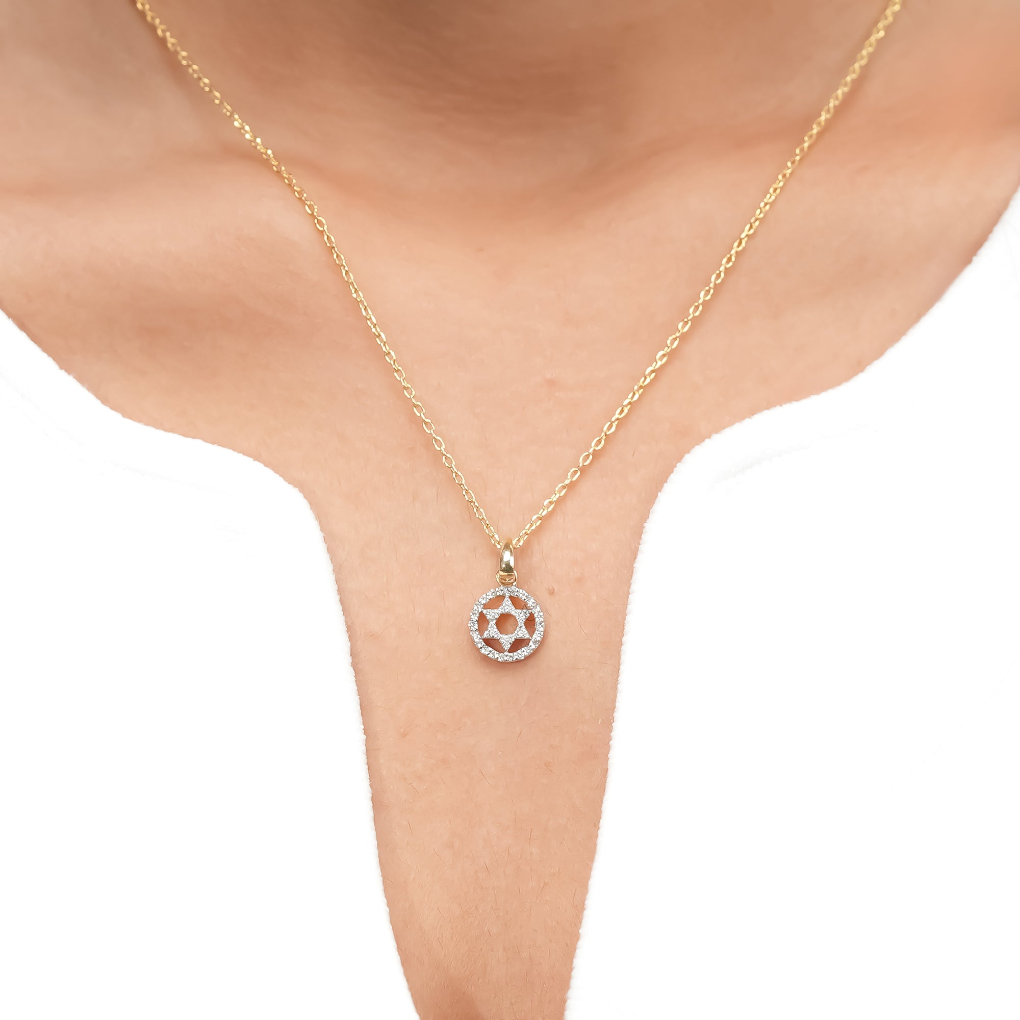 Pavé Star Diamond Pendant