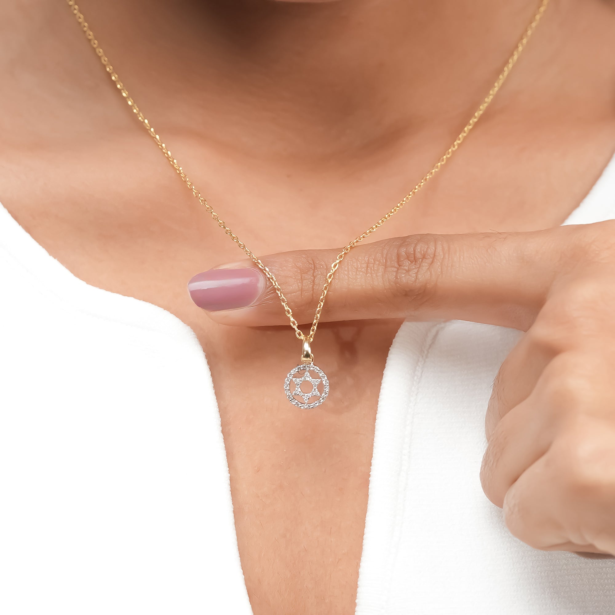 Pavé Star Diamond Pendant