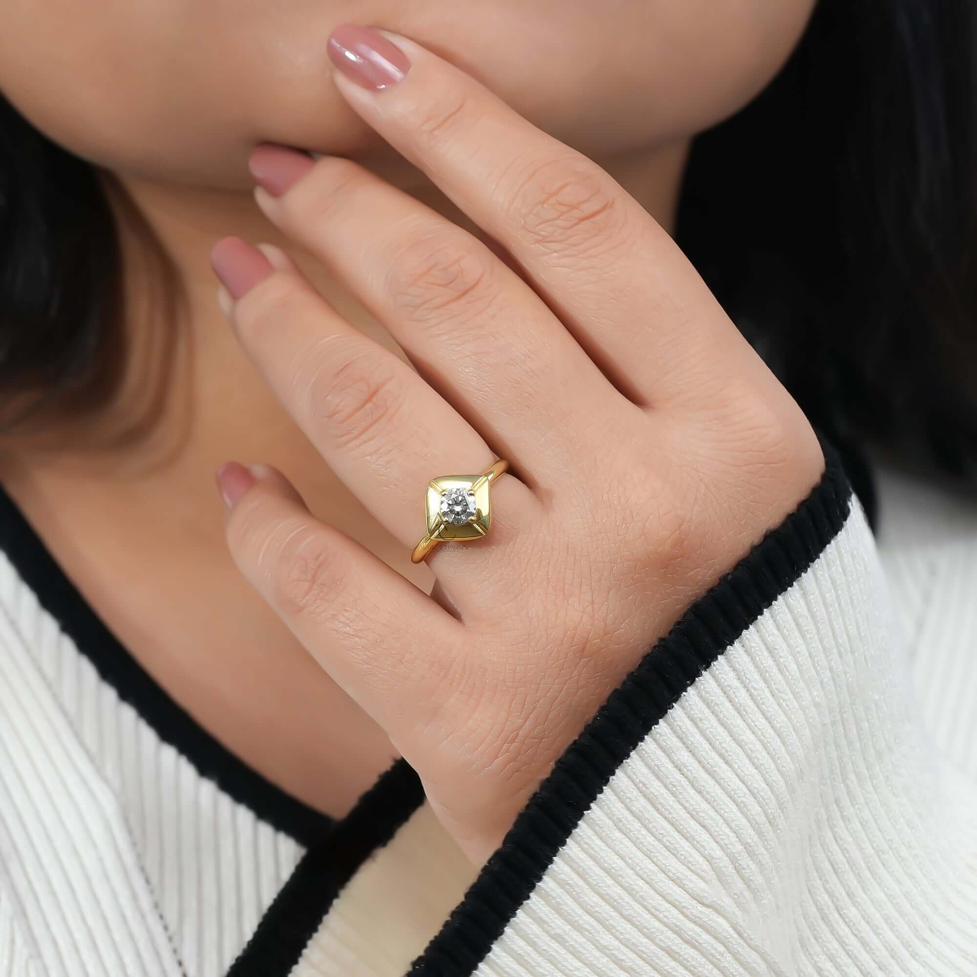 Nova Star-Shaped Bezel Solitaire Diamond Ring