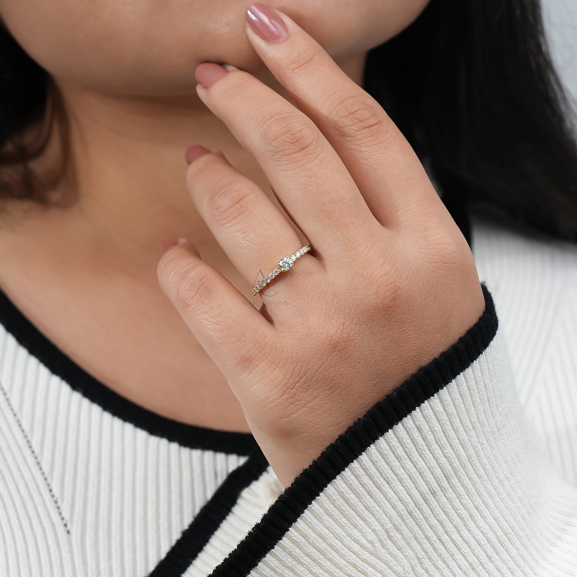Aurora Halo Round Brilliant Lab-Grown Diamond Ring