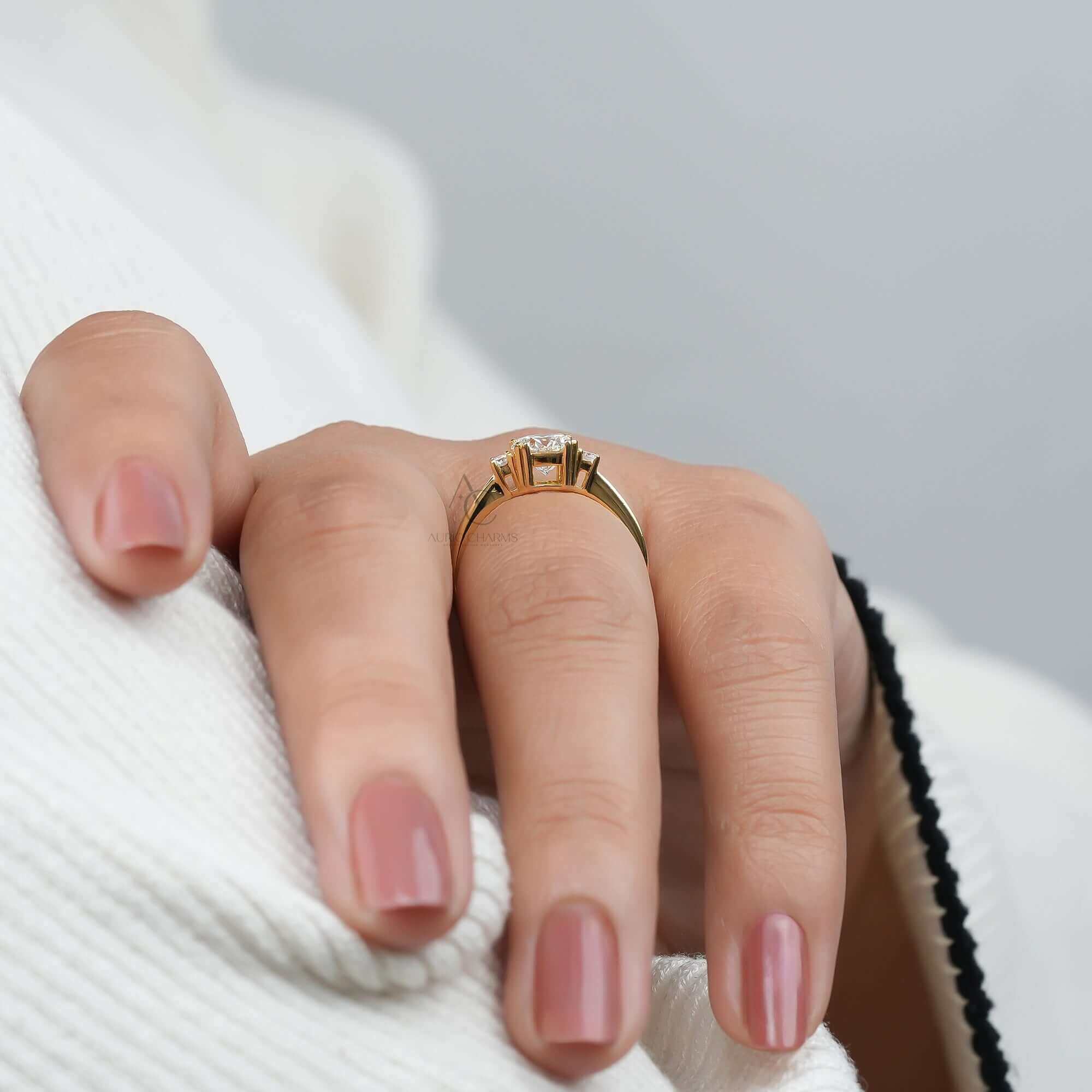 Triluna Three‑Stone Round Brilliant Lab‑Grown Diamond Ring