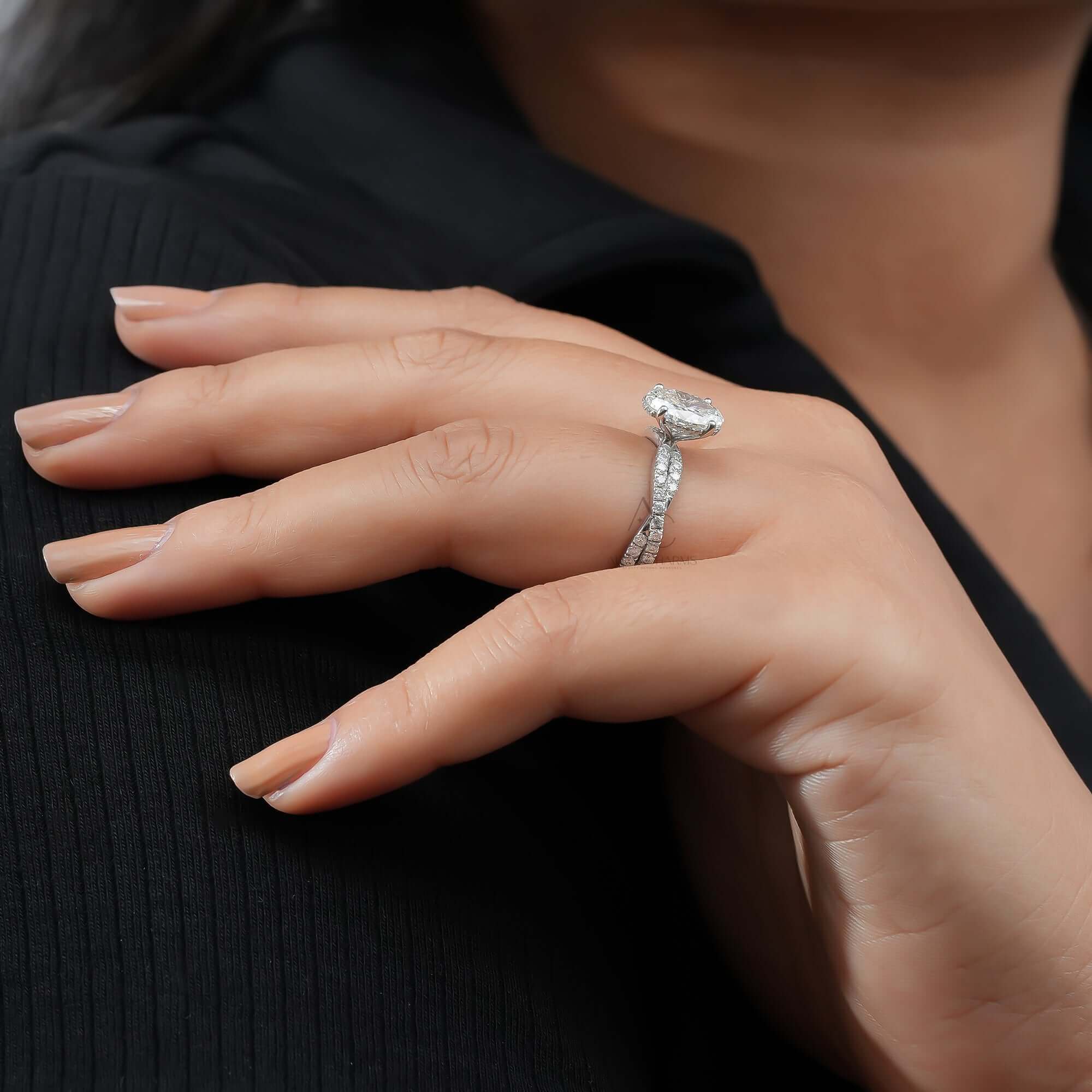 Hadid Oval Cut Twist Lab Diamond Engagement Ring