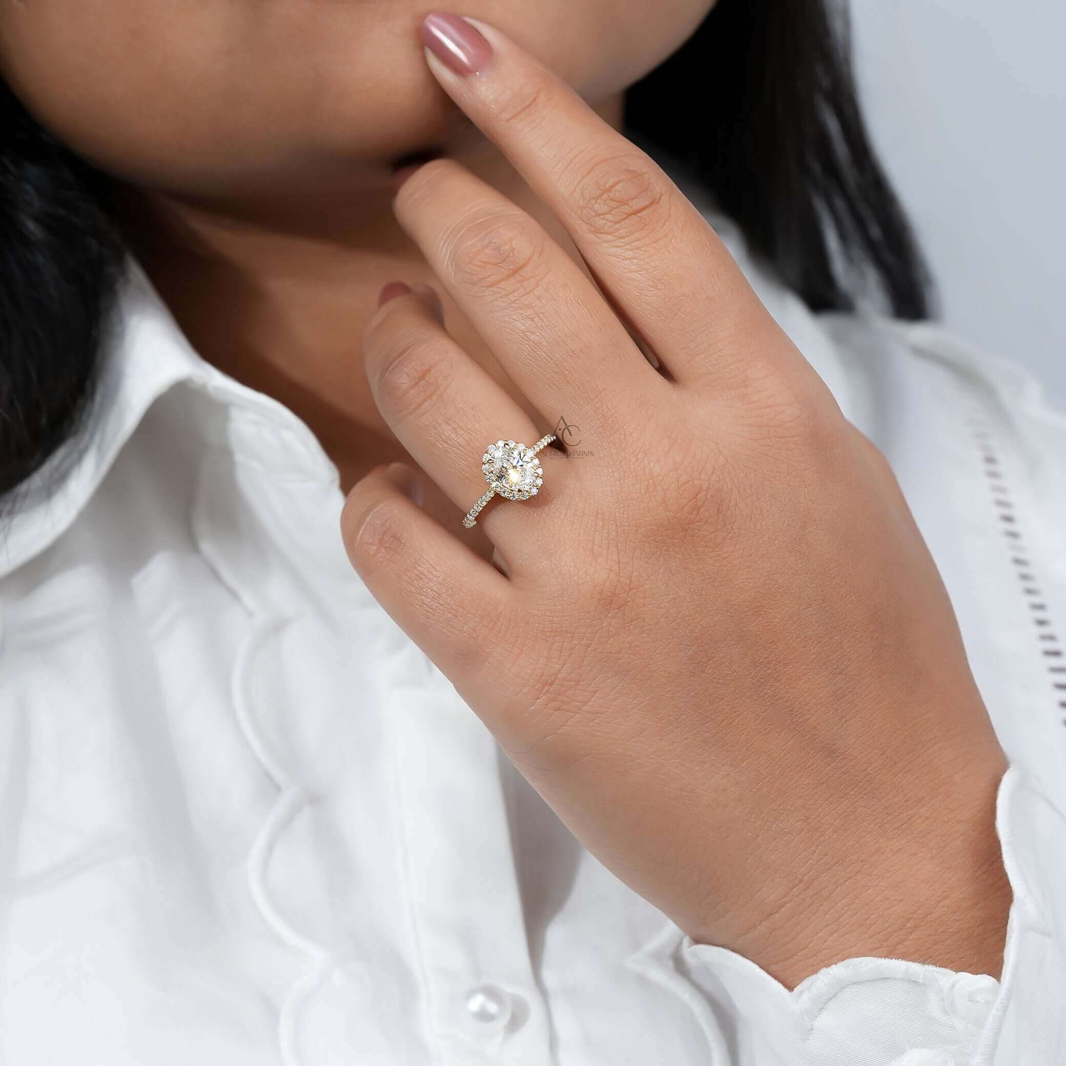 Aurielle Oval Halo Lab-Grown Diamond Ring