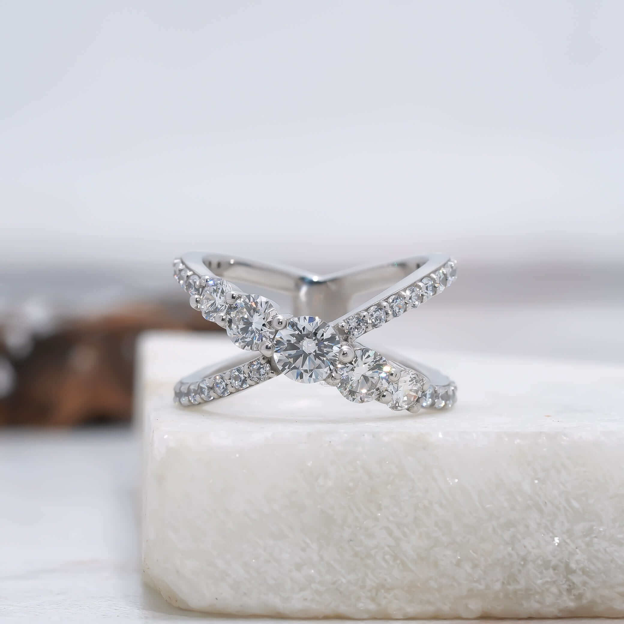 Zendaya X Signature Crossover Diamond Ring