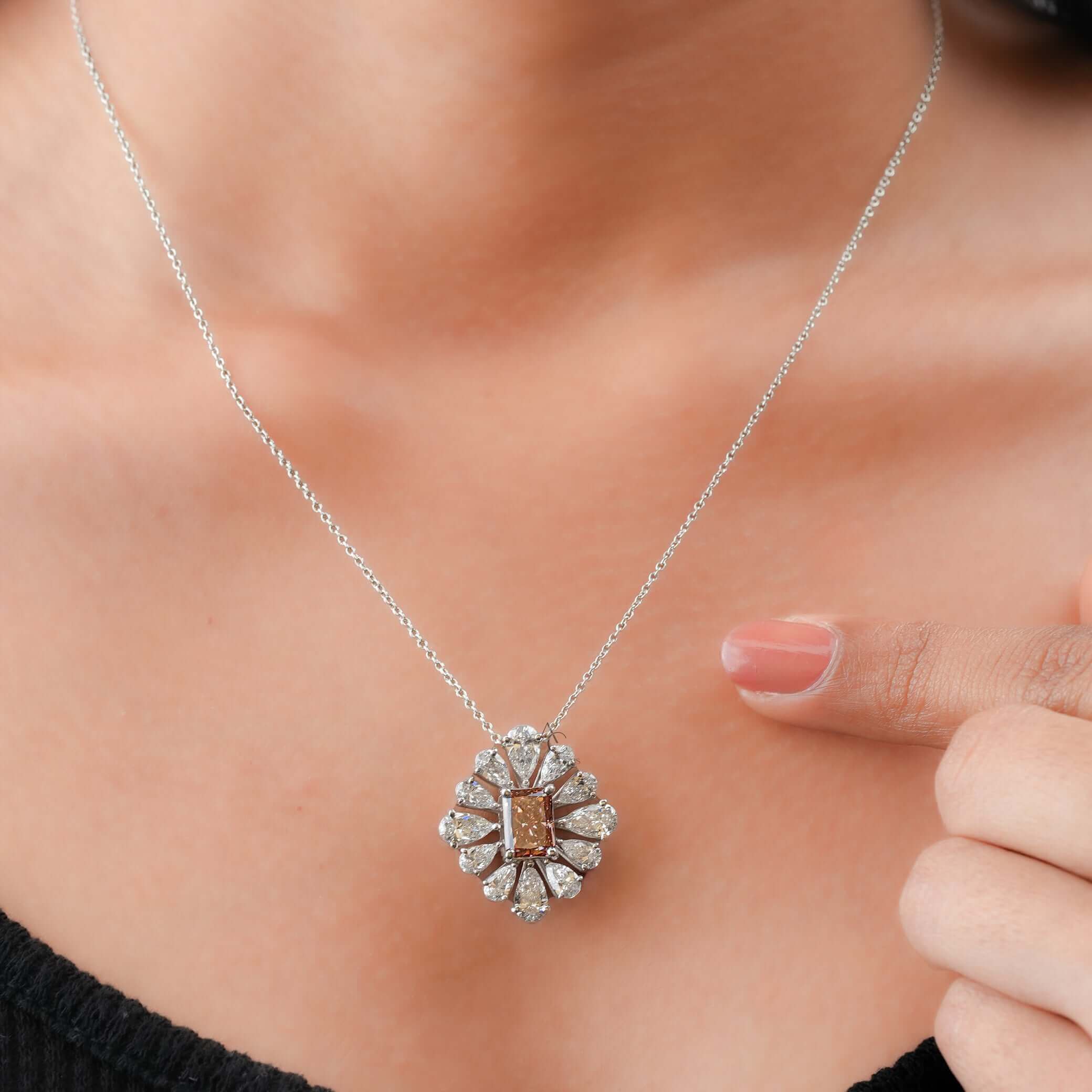 Monroe Deco Bloom Pink & Pear Diamond Pendant