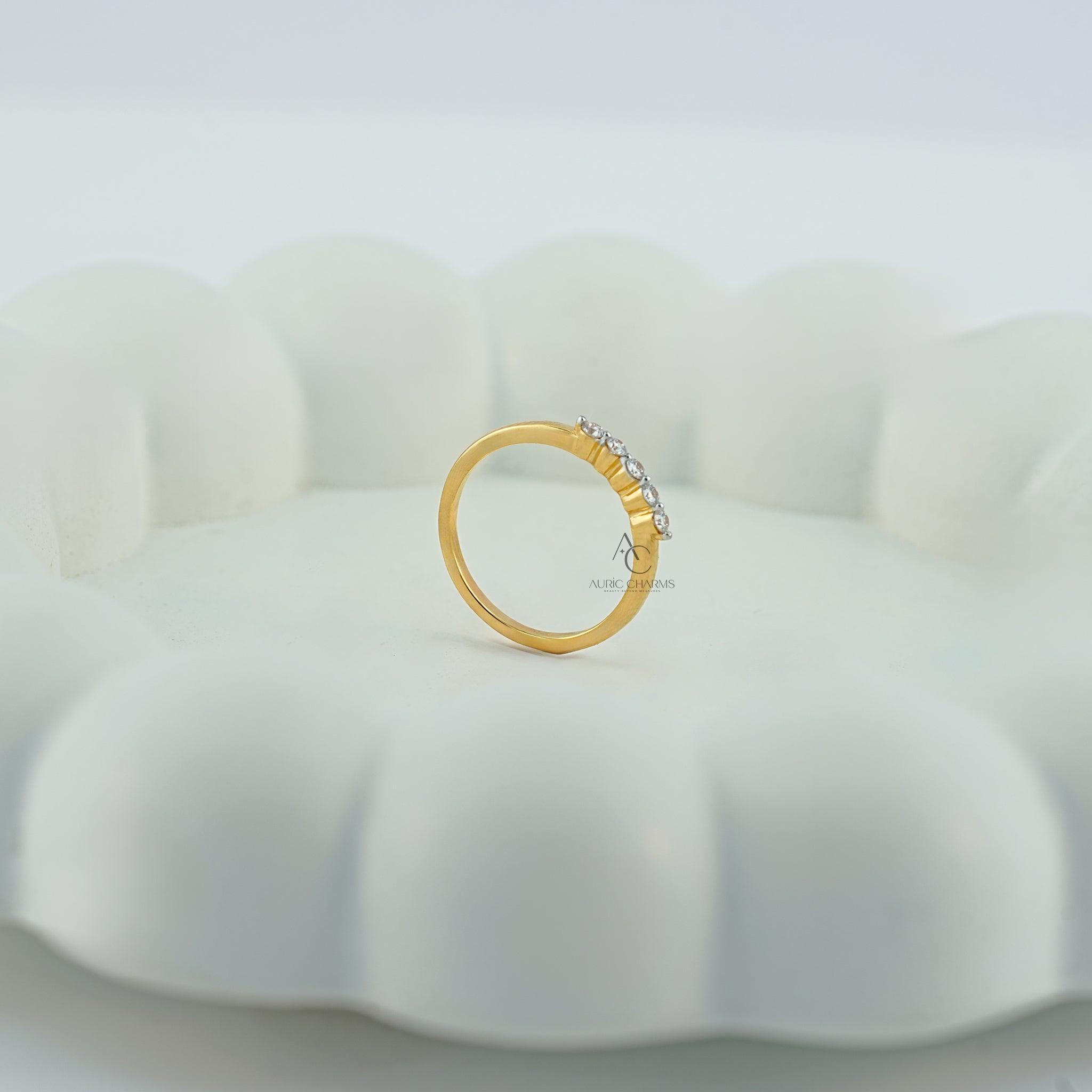 Close-up of a gold diamond ring, showcasing craftsmanship and sustainable brilliance.