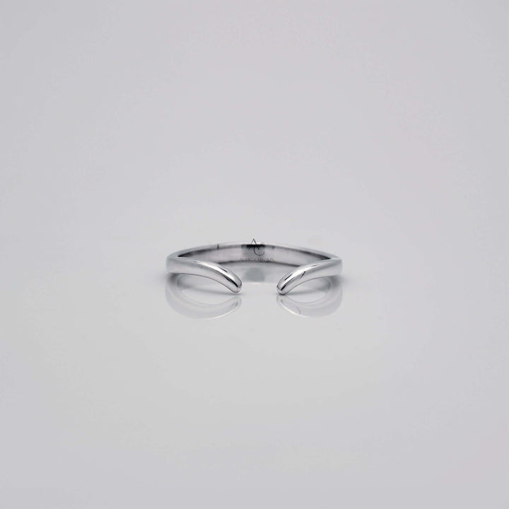 Elle Claw Stackable Solid Gold Spacer Ring
