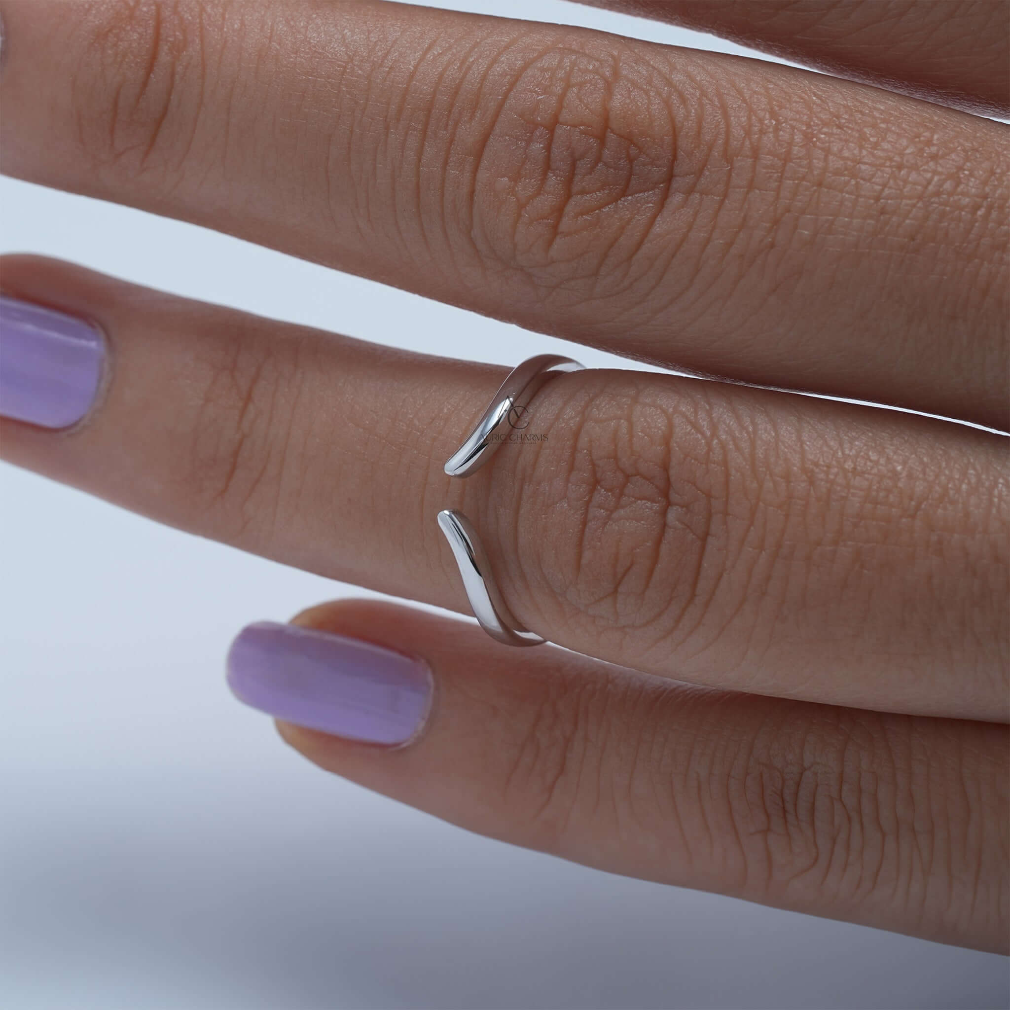 Elle Claw Stackable Solid Gold Spacer Ring