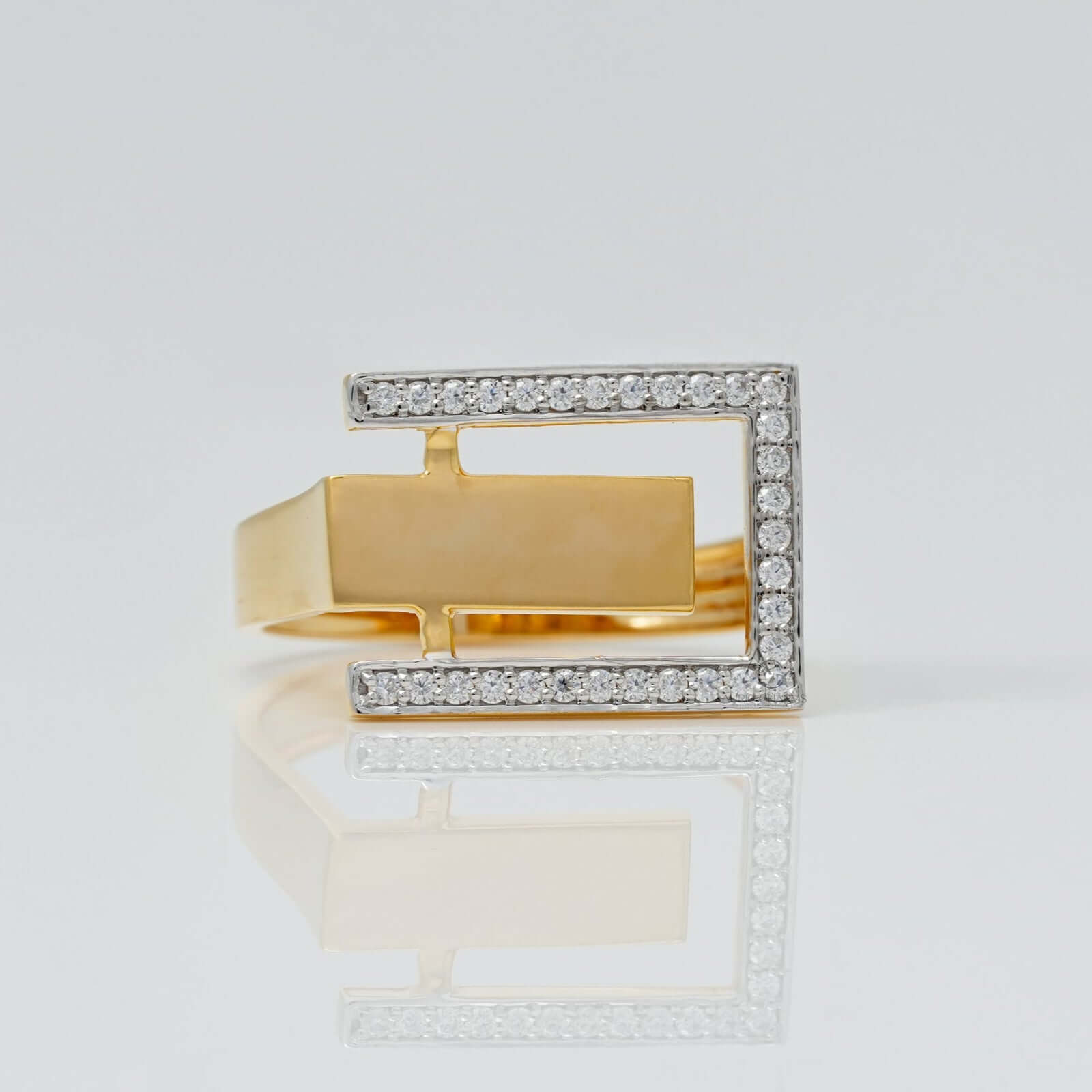 Angela Hubel Diamond Frame Ring – Modern Art in Gold