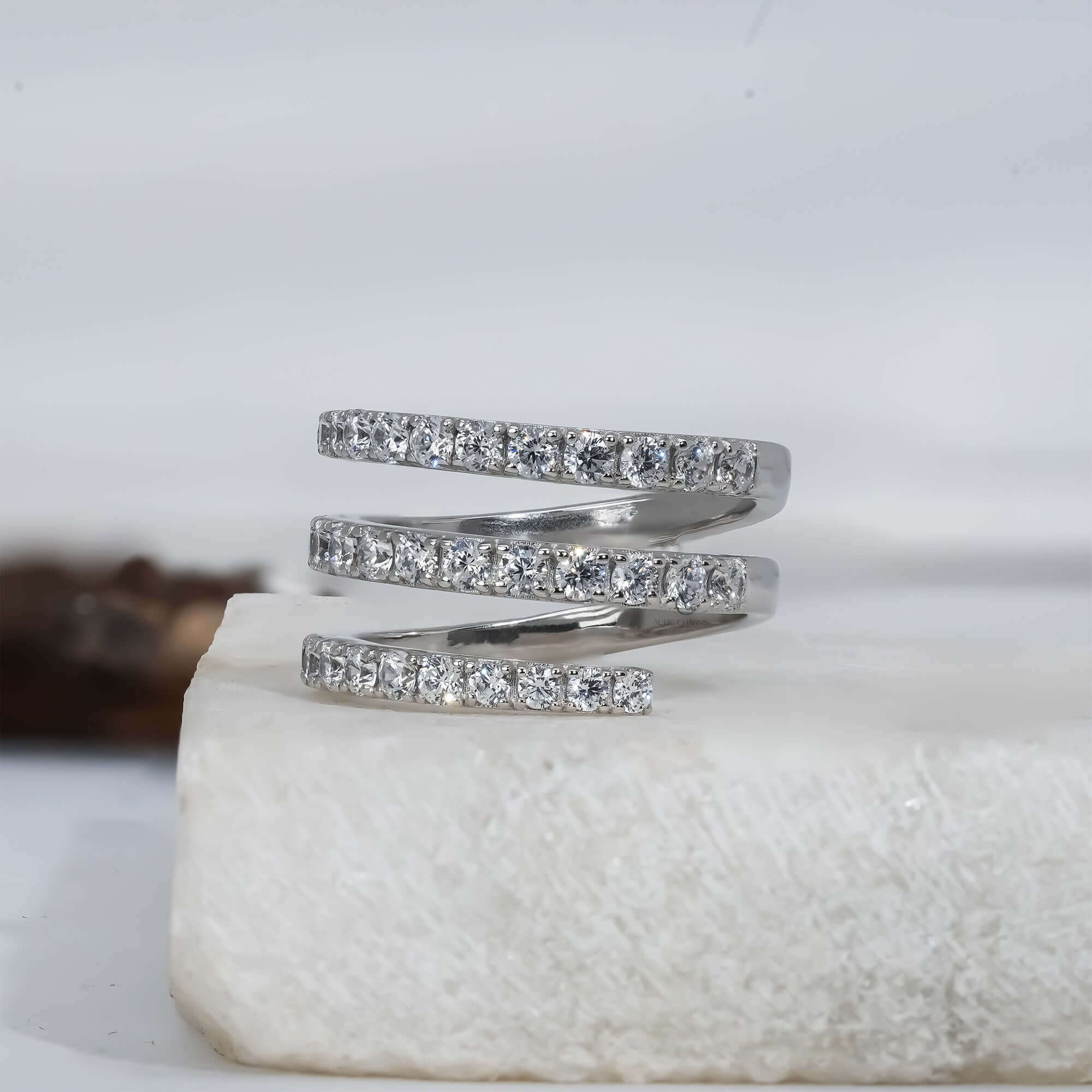 Monroe Spiral Curl Lab-Grown Diamond Ring