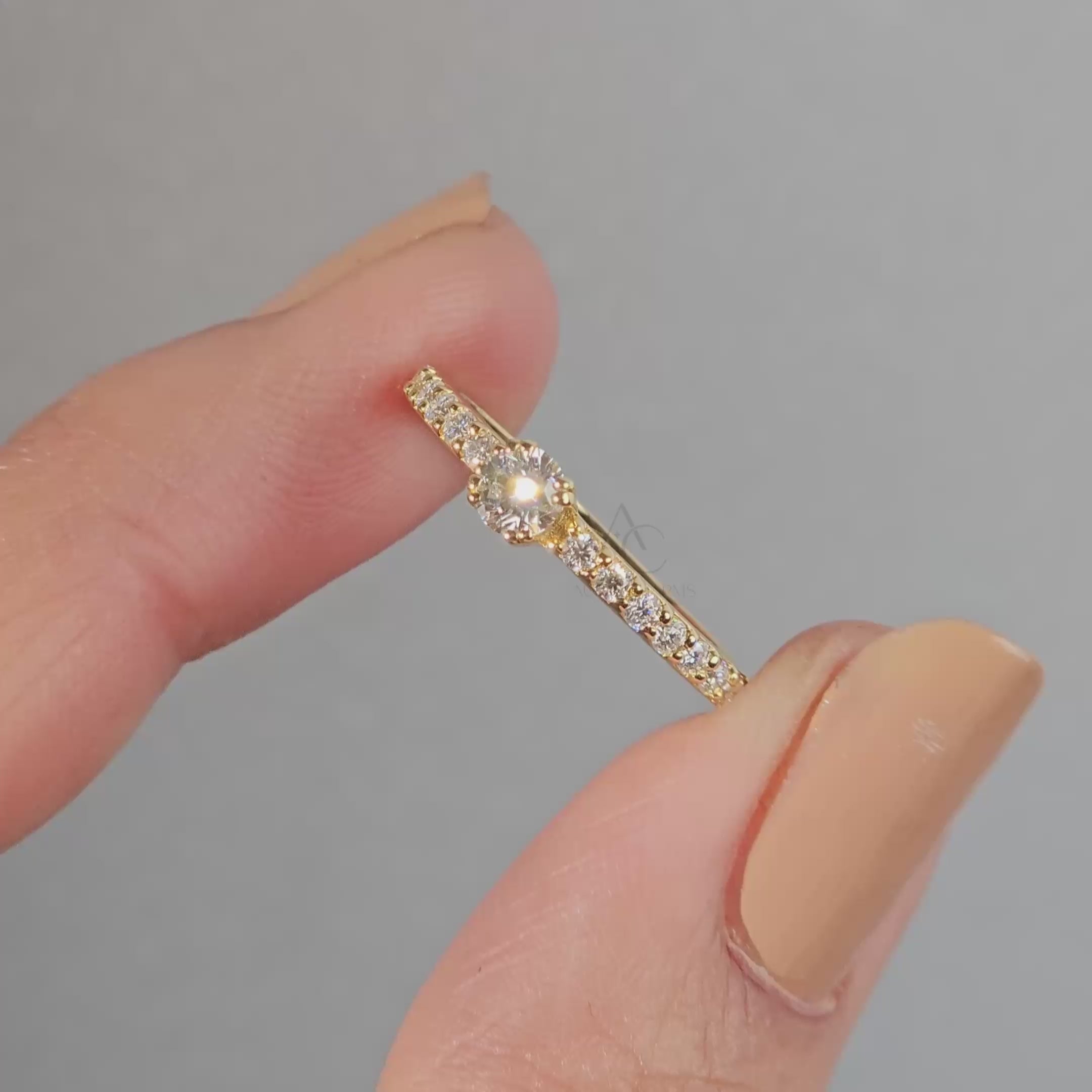 Aurora Halo Round Brilliant Lab-Grown Diamond Ring