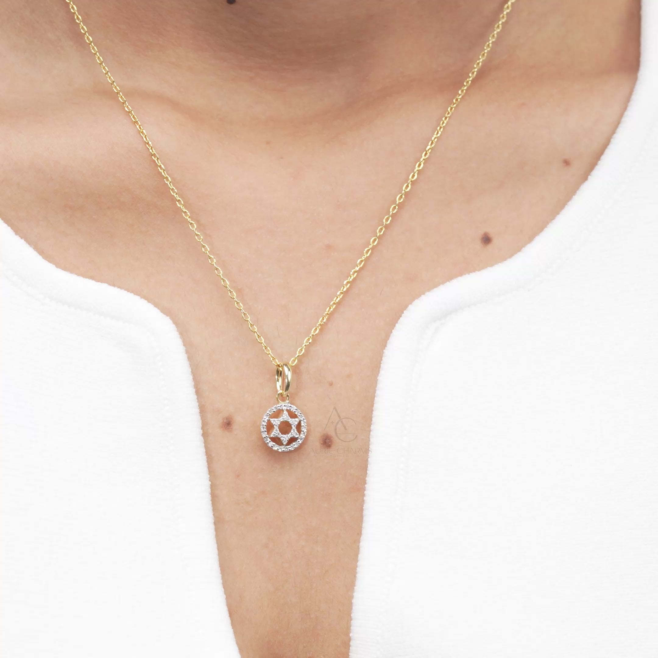 Pavé Star Diamond Pendant